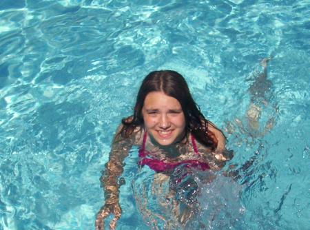 moi a la piscine